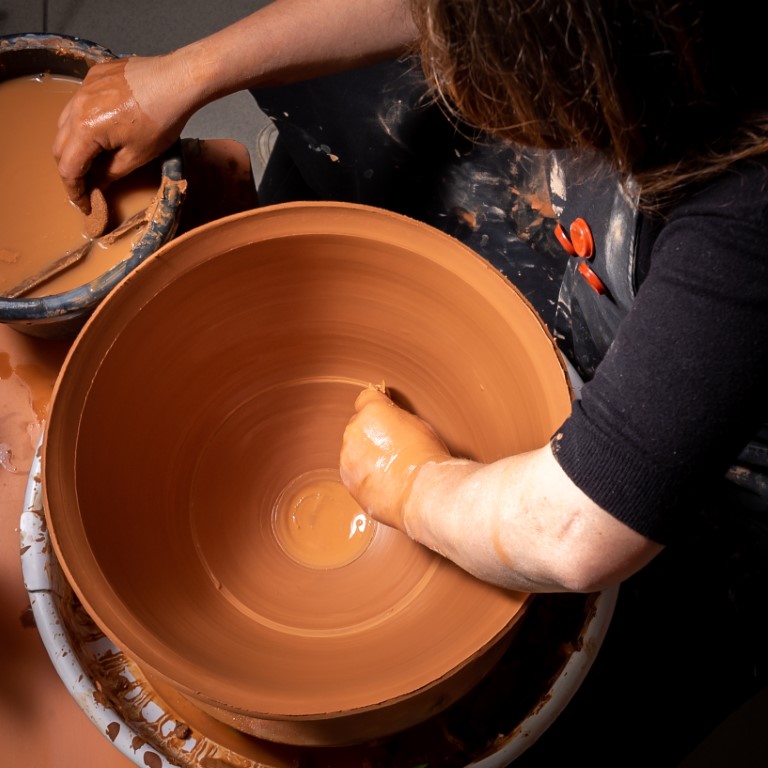Sfeerbeeld uit het atelier van LAB | Lave Beau